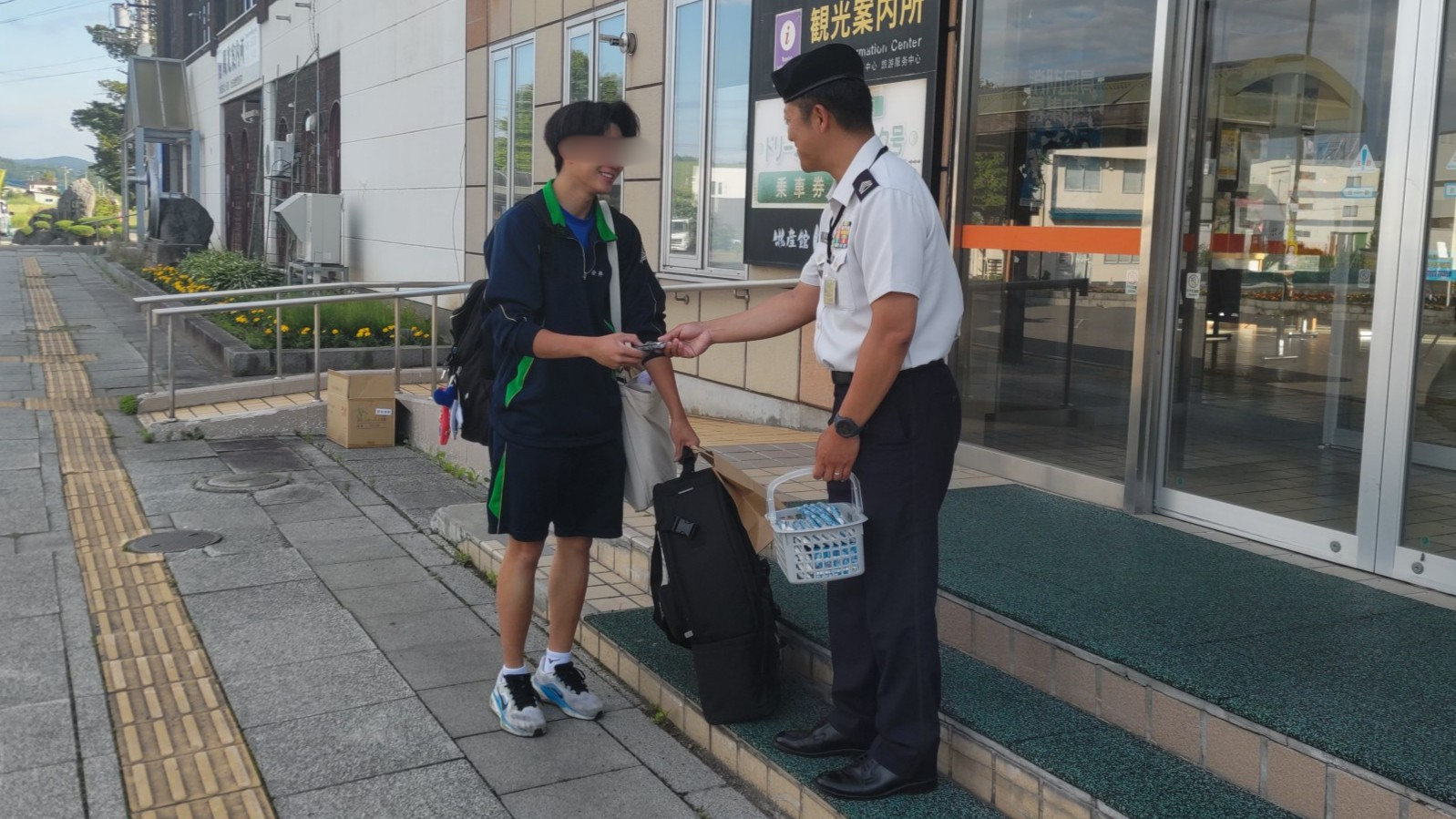 美幌駅前での広報活動①
