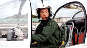 海上・航空自衛隊航空学生イメージ
