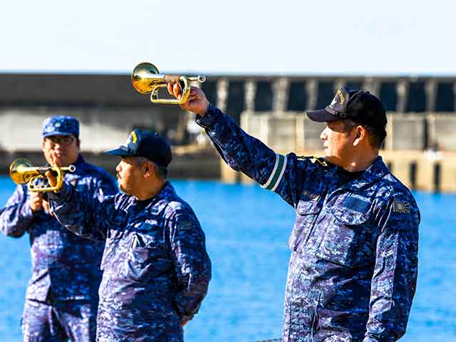 沼津港輸送艇２号特別・一般公開
