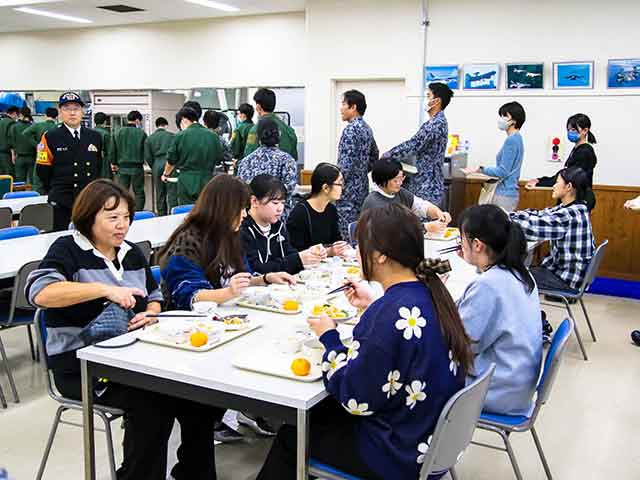 静浜女性限定バスツアー