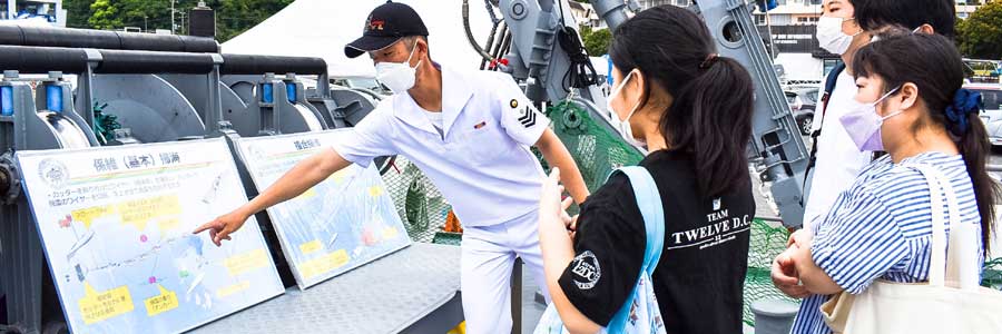 掃海艇「ちちじま」下田黒船祭で特別公開