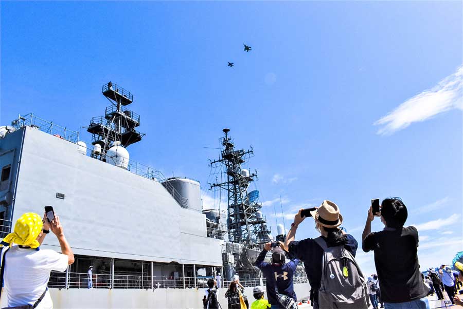 3年ぶり清水みなと祭り開催　陸・海・空自衛隊が展示