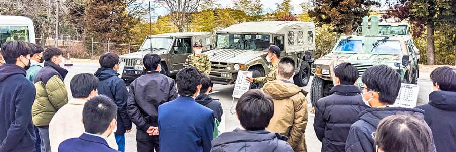 入隊予定者に対する板妻駐屯地見学を実施