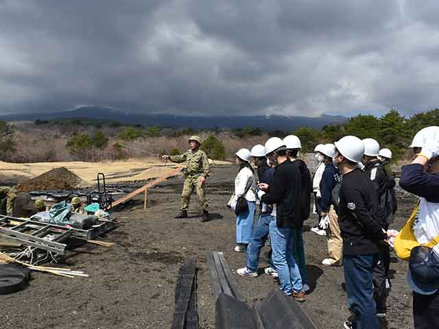 施設科部隊見学