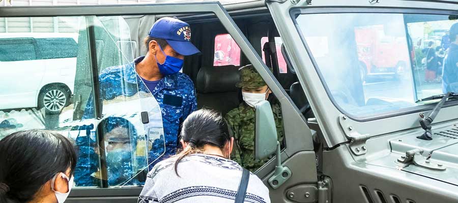 藤枝宿ふれあいまつりで地域住民とふれあい