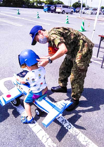 イオン袋井店で車両展示