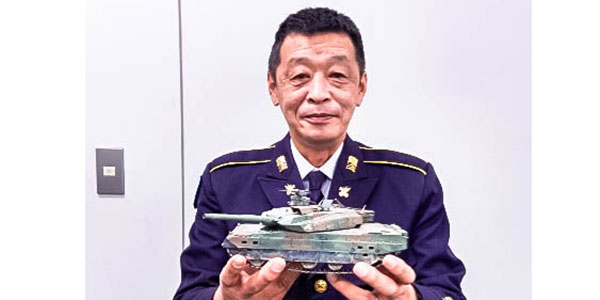 砂子陸曹長