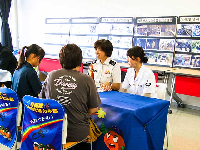 県内3カ所で4機関合同職業説明会を開催