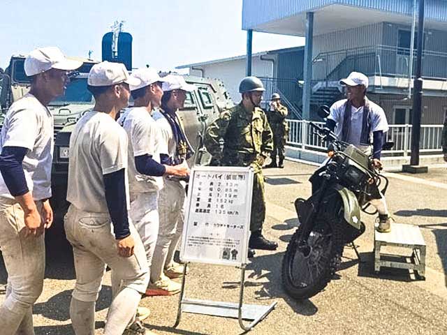 静岡市呉服町通りにカフェ風サテライトブースを開設　初日から中高生が来場