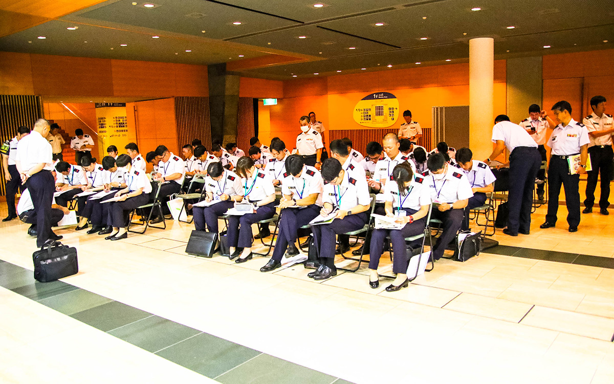 合同企業説明会