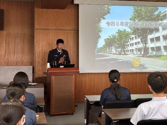 20260604佐野日本大学学園_防衛大学校・防衛医科大学校説明会写真１