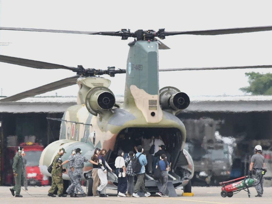 20260819入間基地　CH-47J体験搭乗写真２