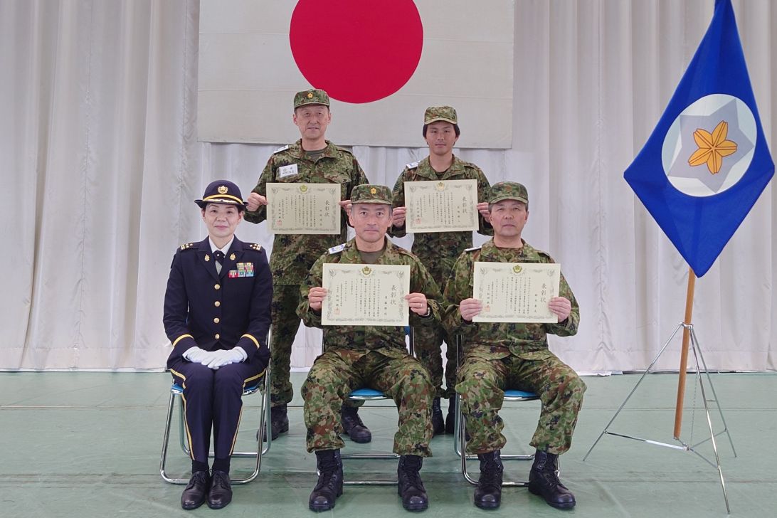 予備自衛官５日間招集訓練永年勤続表彰式写真１
