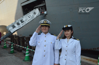 ギャラリー 護衛艦「いせ」 下関あるかぽーと